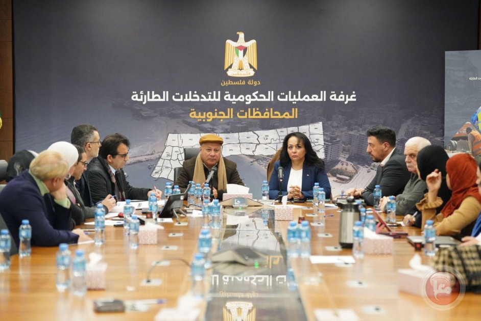 غرفة العمليات الحكومية تستعرض خطة التعافي وإعادة الإعمار لمخيمات اللاجئين في قطاع غزة