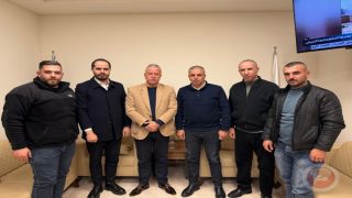 وفد من رجال الأعمال يلتقي مدير الاستخبارات العسكرية بالخليل لبحث الوضع الاقتصادي