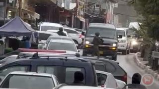 متنكرين بزي جيش الاحتلال: سطو مسلح على محل مجوهرات في الظاهرية واختطاف صاحبه