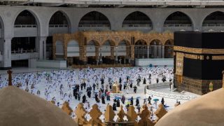 الأوقاف تستكمل تعليمات التسجيل للحج بالمحافظات الشمالية والجنوبية