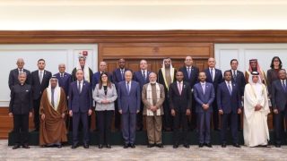 رئيس الوزراء الهندي يستقبل وفداً من وزراء الخارجية العرب