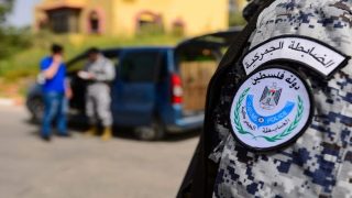 ضبط حوالي نصف طن عسل غير صالح للاستهلاك في جنين