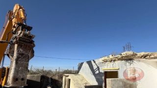 القدس: الاحتلال يجبر مواطنا على هدم منزله في بيت حنينا