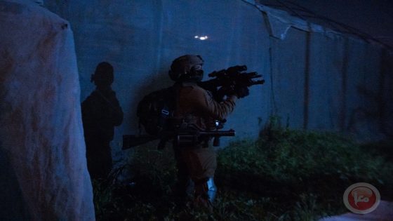 قوات الاحتلال تعتقل 3 مواطنين من محافظة الخليل