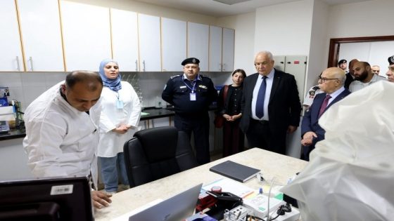 وزير الداخلية يشارك في افتتاح قسم الفحوص البيولوجية (DNA) في المختبر الجنائي