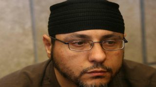 إصابة الأسير القائد عبد الله البرغوثي خلال قمع الأسرى في سجن “جلبوع”