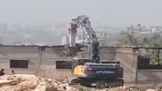 الاحتلال يهدم منزلا في قرية جيوس شرق قلقيلية