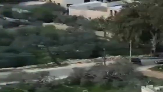 سقوط شظايا قذائف صاروخية في أربع مناطق بالضفة