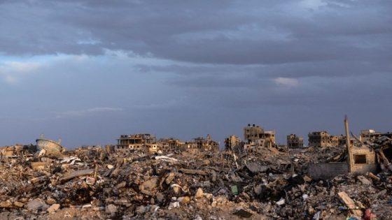 نتنياهو لويتكوف: لن يكون هناك أعمار بغزة إلا بعد نزع سلاح حماس
