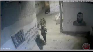حملة اعتقالات واقتحامات في دورا والخليل ومخيم الفوار