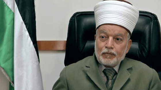 المفتي: غدا المتمم لشهر رمضان والجمعة أول أيام عيد الفطر
