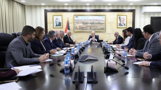 مصطفى: تعزيز صمود المواطنين والارتقاء بالخدمات سيبقى أولوية لدى الحكومة