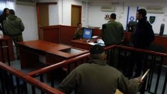 محامو الأسرى يهددون بتعليق الدوام أمام المحاكم العسكرية