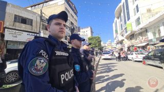 الشرطة تنفذ جولة ميدانية لتنظيم الأسواق وسط الخليل