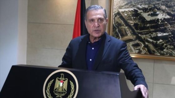 أبو ردينة يحذّر من خطورة استمرار الحرب على غزة وتصاعد هجمات المستوطنين في الضفة