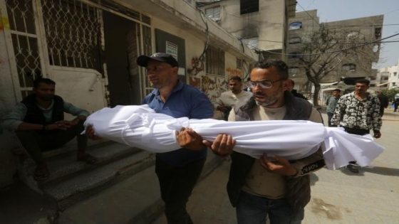 محدث: شهيدان أحدهما متأثرا بجروحه في قطاع غزة