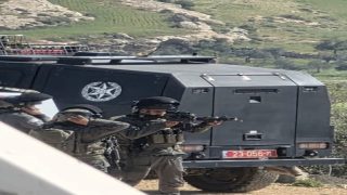 اعتقال مواطن ونجله بعد اعتداءات للمستوطنين في مسافر يطا