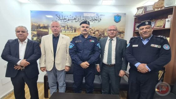 مدير شرطة الخليل يتوعد الخارجين على القانون عقب أحداث بيت أمر ويدعو لتعزيز السلم الأهلي