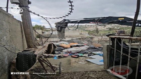 صور- سلطات الاحتلال تجبر عائلات مقدسية على هدم منازلهم