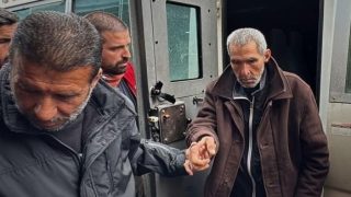 الاحتلال يفرج عن خمسة أسرى من قطاع غزة