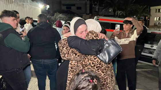 سفر 69 مواطنا وعودة67 آخرين.. والاحتلال يغلق معبر رفح مجددا (صور)