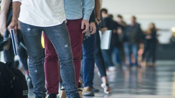في يوم العمال.. ارتفاع معدلات البطالة في قطاع غزة والضفة خلال 2025