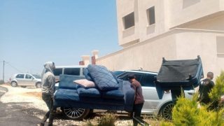 الاحتلال يجبر مواطنا على إخلاء منزله في عرابة جنوب جنين