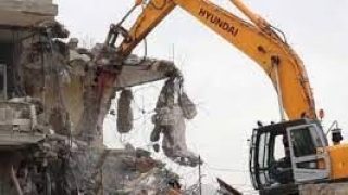 الاحتلال يهدم منزلا في شقبا غرب رام الله
