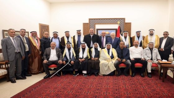 الرئيس يستقبل وفد مشايخ ووجهاء بئر السبع