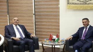 السفير المغربي في زيارة رسمية لمقر النبالي والفارس
