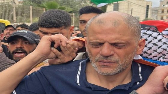 تشييع جثمان الشهيد نايف سمارو في نابلس