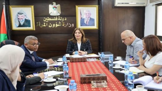 الخليلي تعقد لقاءً تشاورياً مع أبو حرب لبحث سبل التعاون