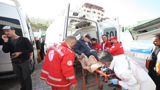 غزة.. شهيد ومصاب بالمغازي وقصف مدفعي بالبريج وسط القطاع