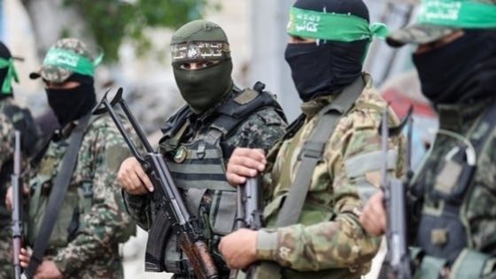 ملادينوف يكشف عن خارطة طريق لتنفيذ اتفاق غزة … حماس ترفض