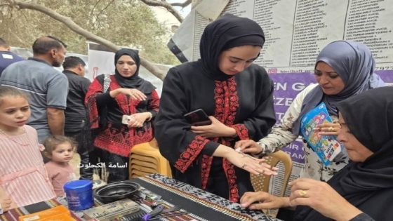 افتتاح بازار “نساء يصنعن الأمل” لدعم المشاريع النسوية وتعزيز التمكين الاقتصادي بدير البلح