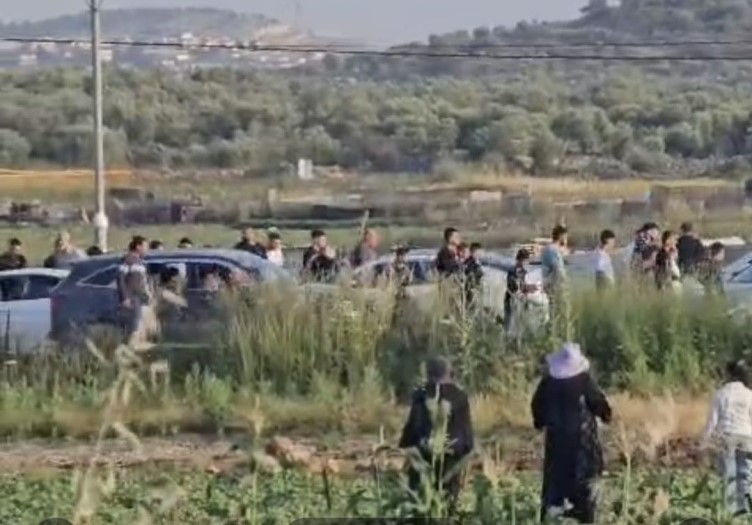 جيش الاحتلال يقتحم سهل ديربلوط غرب سلفيت ويطرد المواطنين بالقوة
