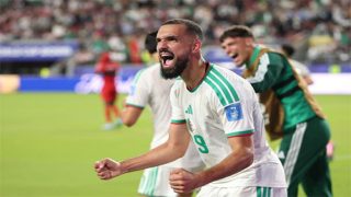 الجزائر يفوز على الأردن ويحيي آماله في بلوغ الدور المونديالي الثاني