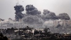 شهداء وجرحى بقصف الاحتلال عدة قرى وبلدات جنوب لبنان