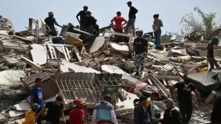 ارتفاع حصيلة ضحايا زلزالي فنزويلا إلى 920 قتيلا