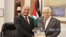 الرئيس يتسلم التقرير السنوي لدائرة شؤون اللاجئين