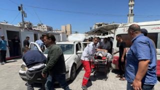 قصف بحري على مدينة غزة.. إصابة طفل بنيران مسيّرة إسرائيلية جنوب شرقي مخيم البريج