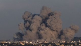 عمليات نسف منازل وراء الخط الأصفر بخان يونس وغزة