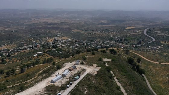 تقرير: سلطات الاحتلال تستخدم الأوامر العسكرية لتوسيع مناطق نفوذ المستعمرات في الضفة