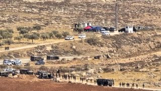 الاحتلال يحقق ميدانيا مع العشرات في المغير ودير أبو مشعل وجمالا