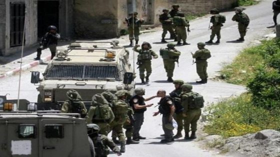 الاحتلال يقتحم عبوين ودير جرير ويغلق مدخل المغير
