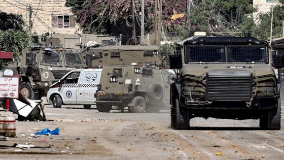 قوات الاحتلال تقتحم بلدتي طمون وعقابا وتداهم منازل المواطنين