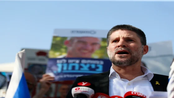 إمعان جديد في تطرفه.. سموتريتش: بدأنا "ثورة الاستيطان" وسنصل إلى النقب والجليل