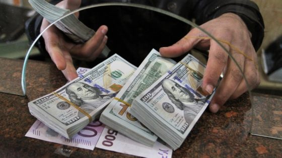 أسعار العملات اليوم السبت