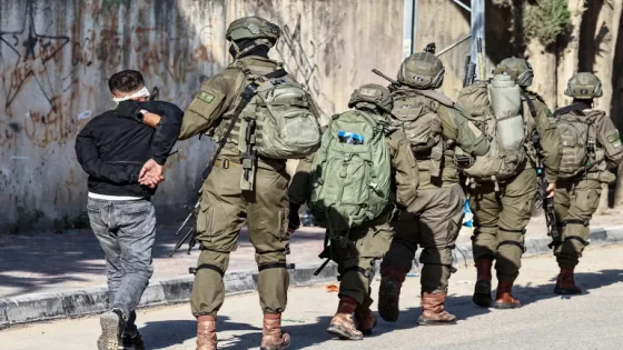 اعتقال مواطن من بلدة العيزرية جنوب القدس المحتلة